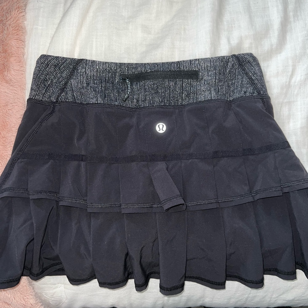 Black Lulu Skirt
